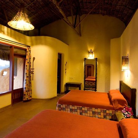 Samburu Sopa Lodge Archers Post Exteriér fotografie