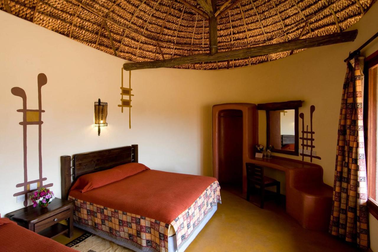 Samburu Sopa Lodge Archers Post Exteriér fotografie