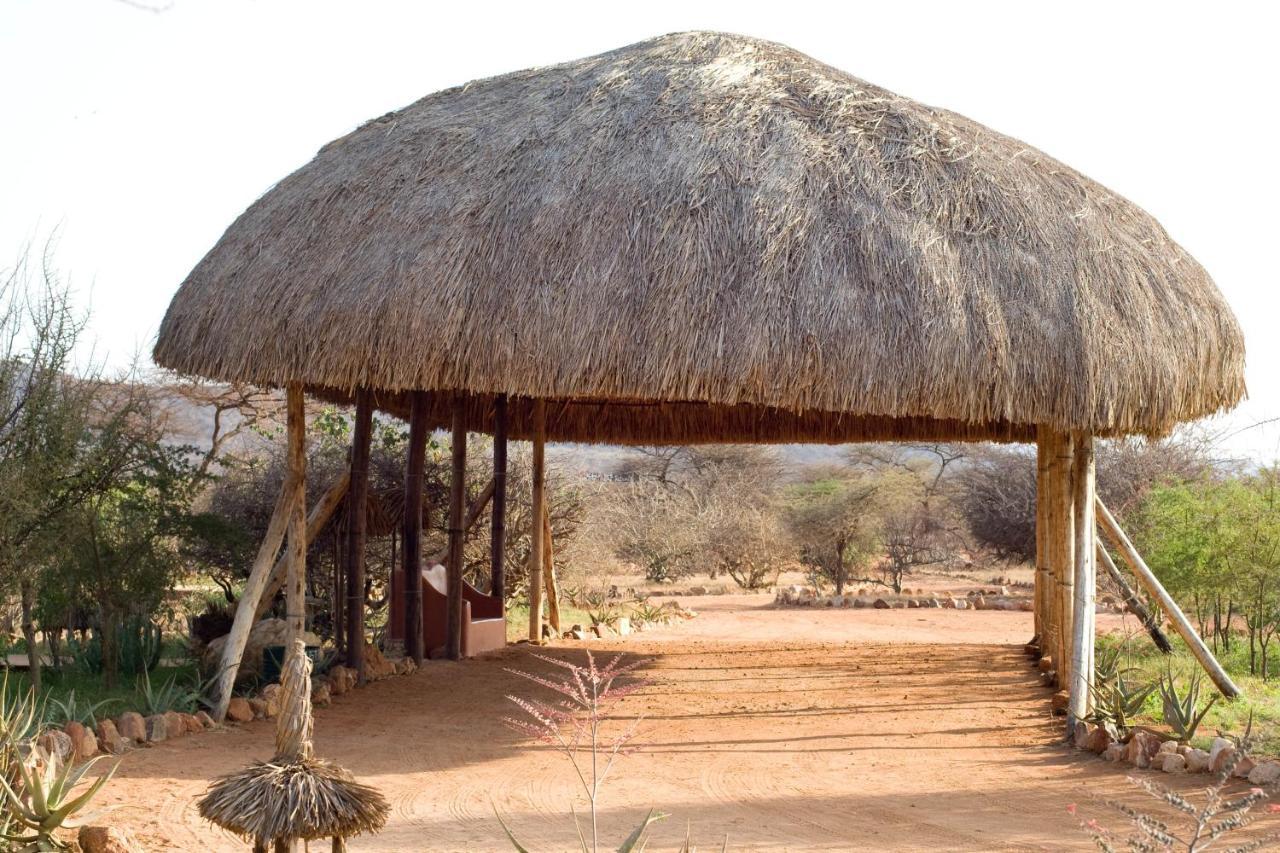 Samburu Sopa Lodge Archers Post Exteriér fotografie