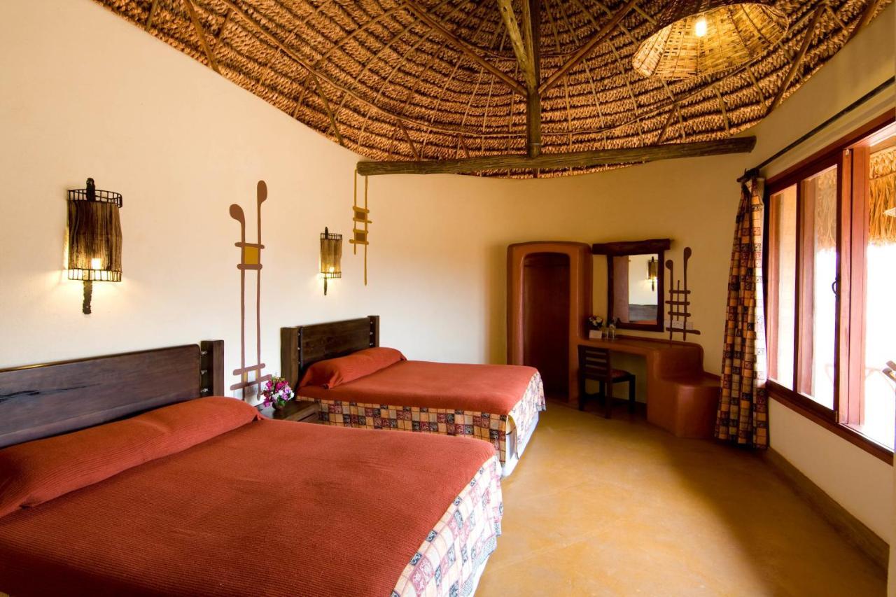 Samburu Sopa Lodge Archers Post Exteriér fotografie